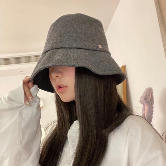Authentic Chanel CLOCHE HAT in Gray, Black & Silver - Picture 7 of 10